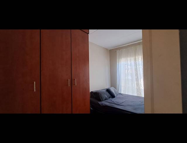 3 BEDROOM APARTMENT FOR SALE IN WATERVAL EAST